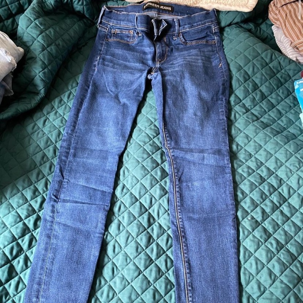 SALE Express Jeans
